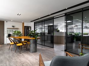 金華禾食品公司工廠辦公室裝修